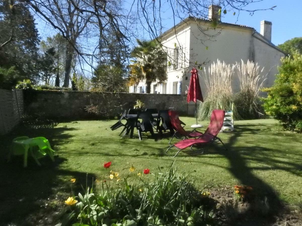 Maison d'hôtes Chalet De La Laigne à Allas-Bocage Extérieur photo