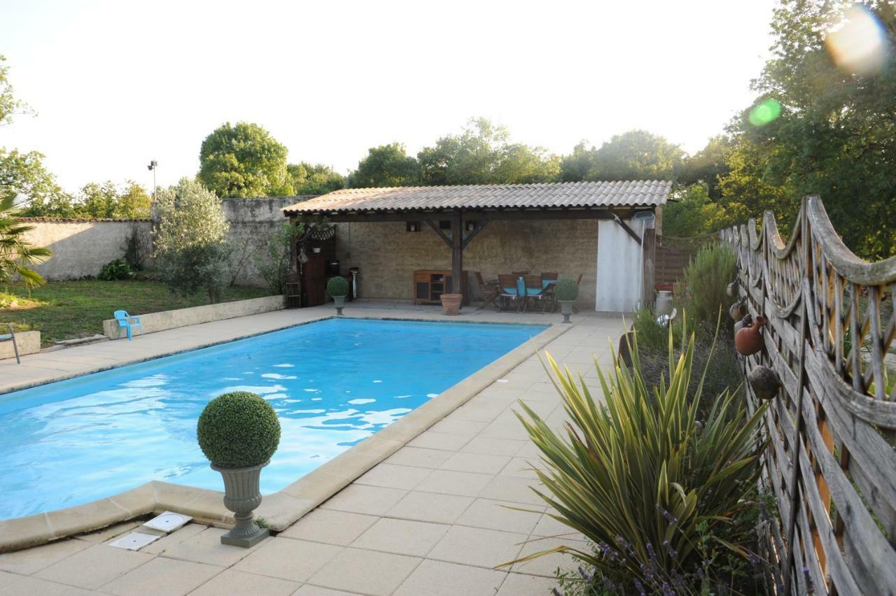 Maison d'hôtes Chalet De La Laigne à Allas-Bocage Extérieur photo